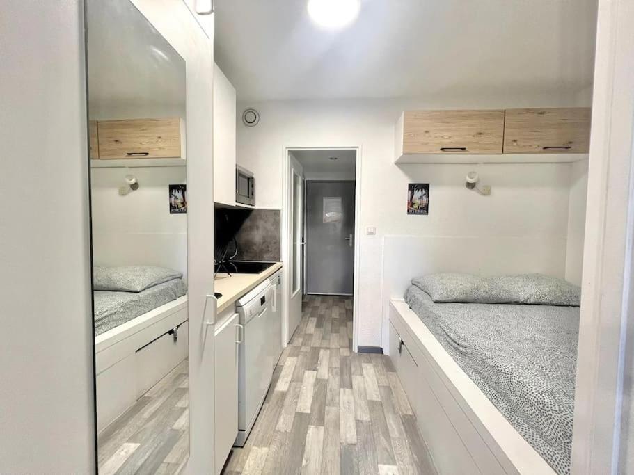 Appartement Port De Hyeres 4 Personnes Exteriér fotografie
